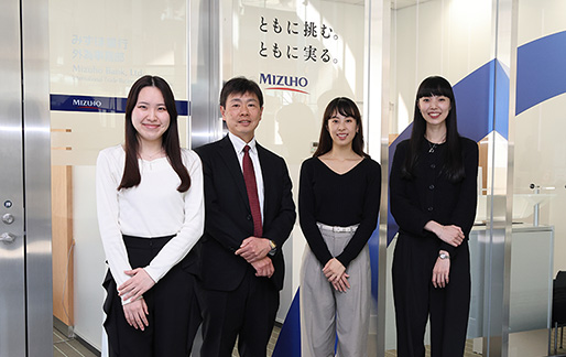 キヤノン ドキュメントスキャナー導入事例（みずほ銀行外為事務）