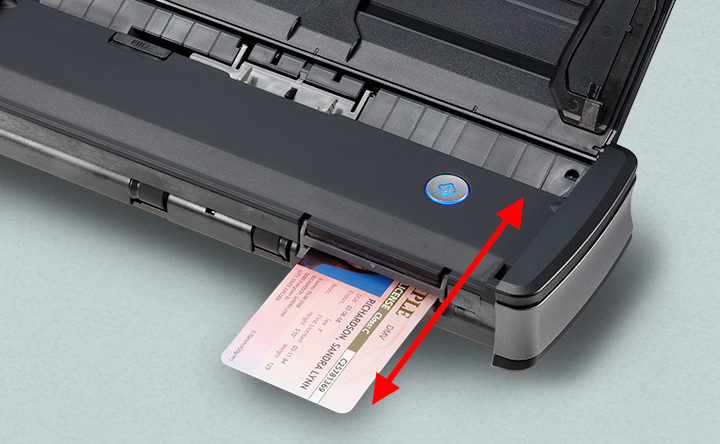 スイッチバック方式のスロットを装備