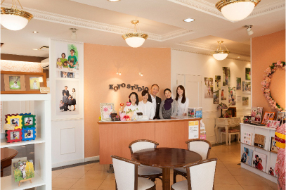 「お客さまに楽しんでいただくためには、まずスタッフが喜んで楽しく働ける写真館でなければいけない」が馬場氏の考え方。