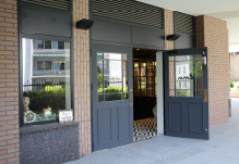 写真：スタジオエミュ