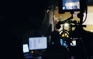 Creepy Nuts × 菅田将暉 「サントラ」MV